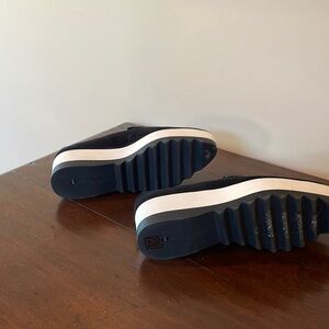 Platform black suede Donna Karan shoes